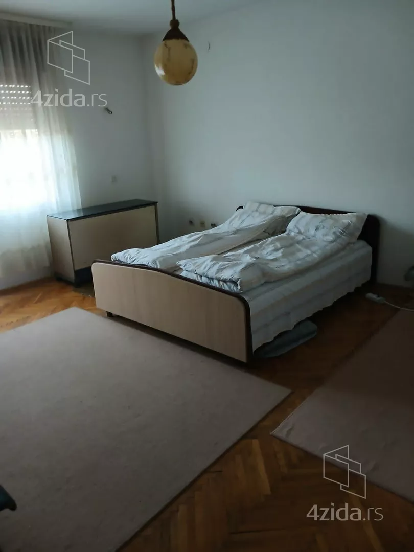 4-etažna kuća | 4zida