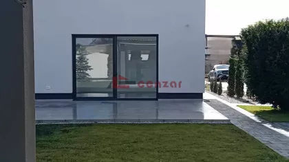 Mali Radanovac | 4zida.rs