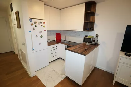 Crveni Krst Zvezdara | 4zida.rs