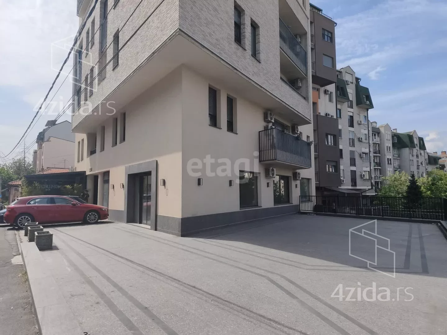Poslovni prostor | 4zida