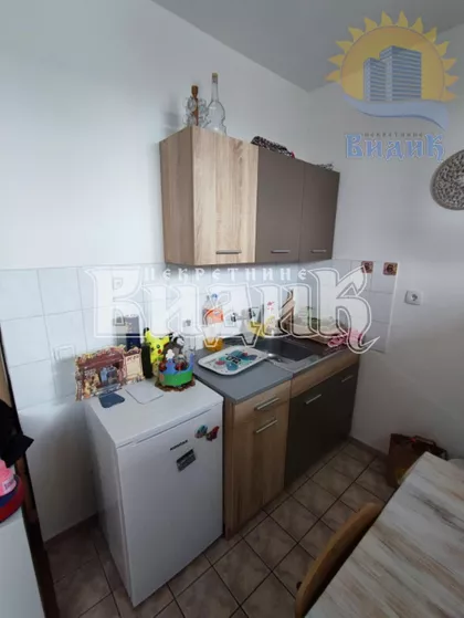 17. oktobra | 4zida.rs