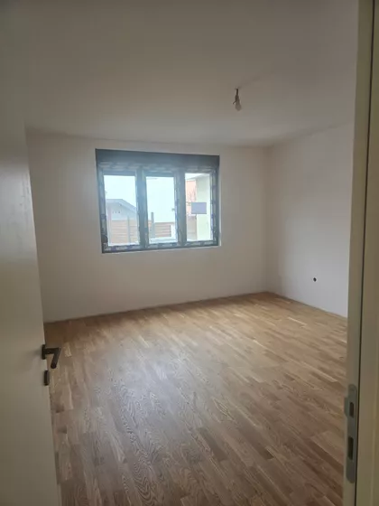 Jug Bogdanova | 4zida.rs