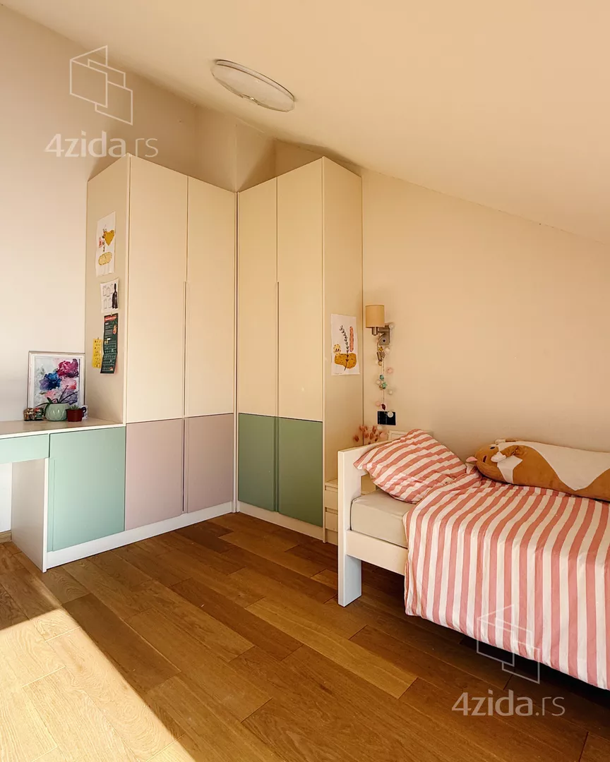 Petosoban stan | 4zida