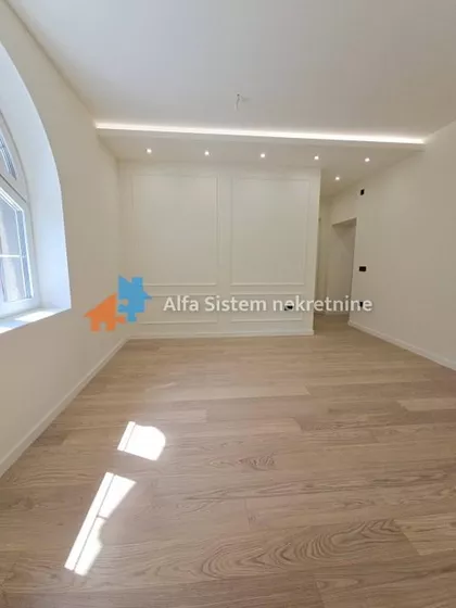 Trg Republike | 4zida.rs