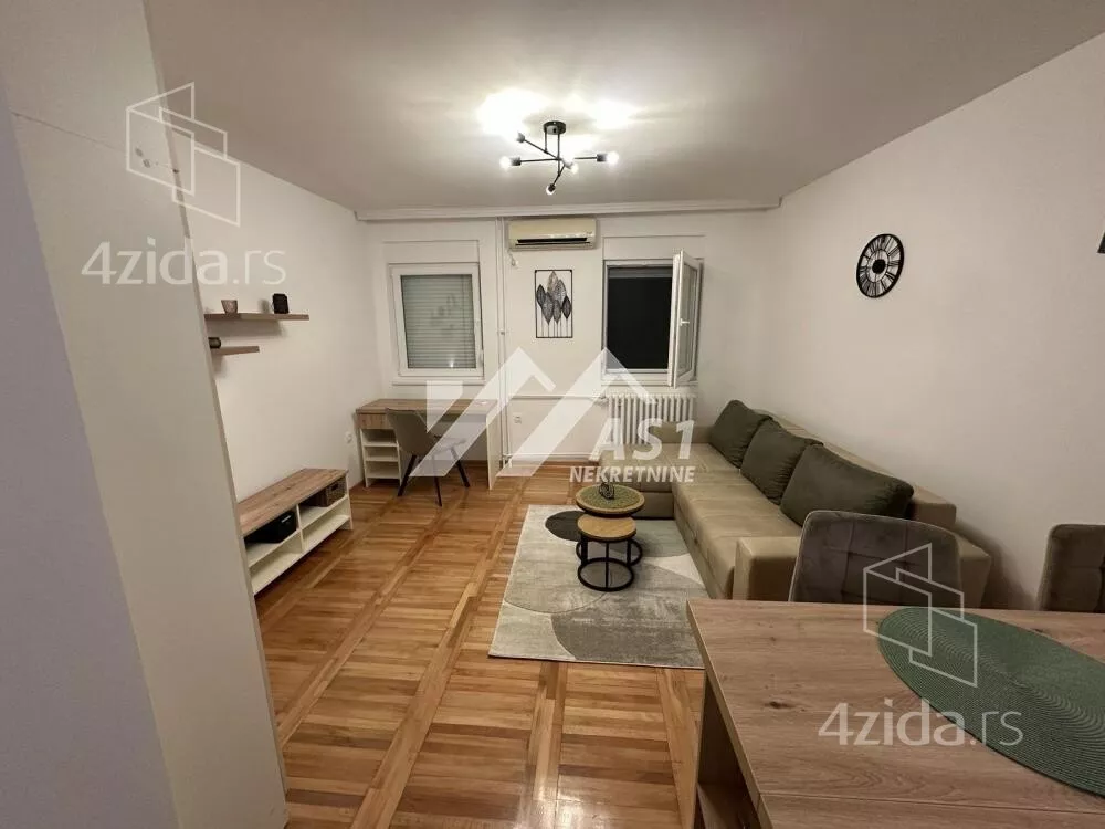 Garsonjera | 4zida