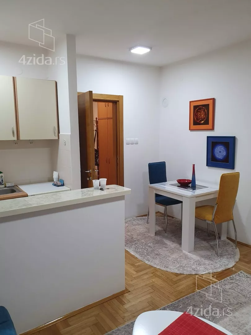 Garsonjera | 4zida