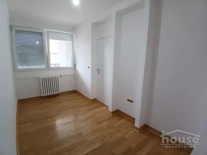 Železnička stanica | 4zida.rs