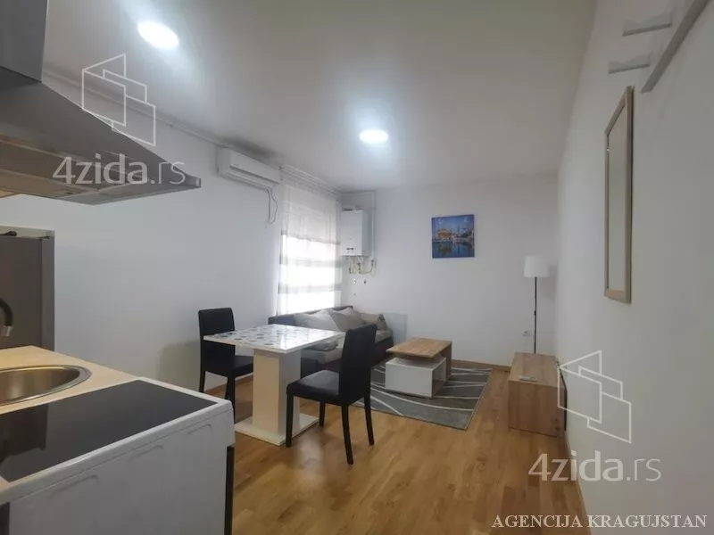 Garsonjera | 4zida