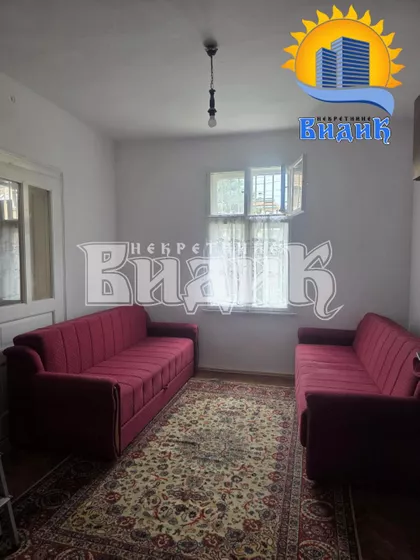 Lamartinova | 4zida.rs