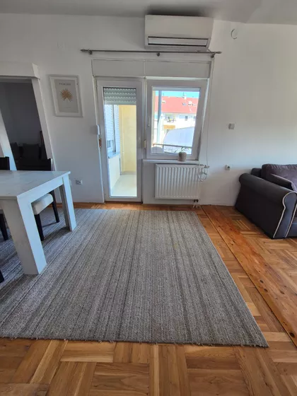 Gradske lokacije | 4zida.rs