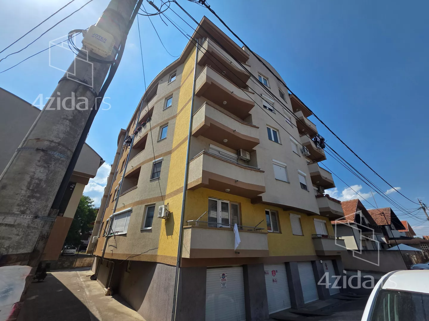 Garsonjera | 4zida