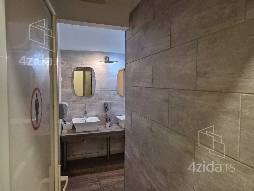 Turistički objekat | 4zida