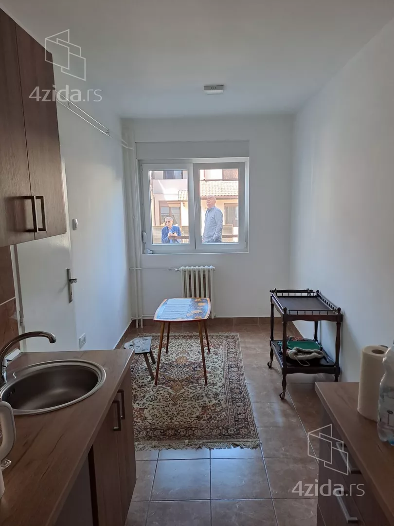 4-etažna kuća | 4zida