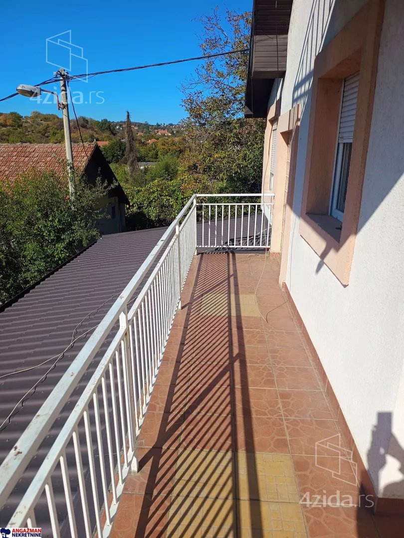 3-etažna kuća | 4zida