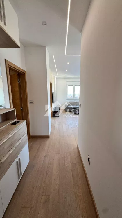 Sremska Kamenica | 4zida.rs