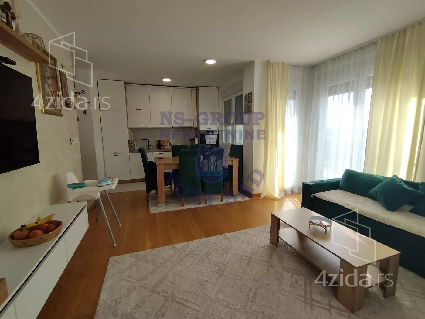 Trosoban stan | 4zida