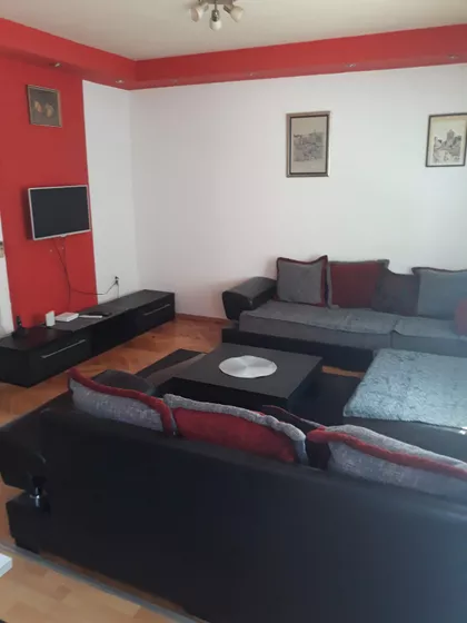 Čika Miše Djurića 39 | 4zida.rs