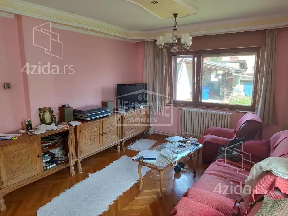 Kuća | 4zida