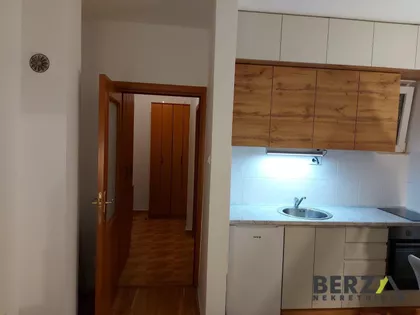 Grbavica | 4zida.rs