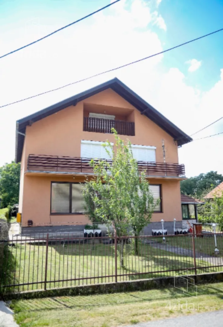 3-etažna kuća | 4zida