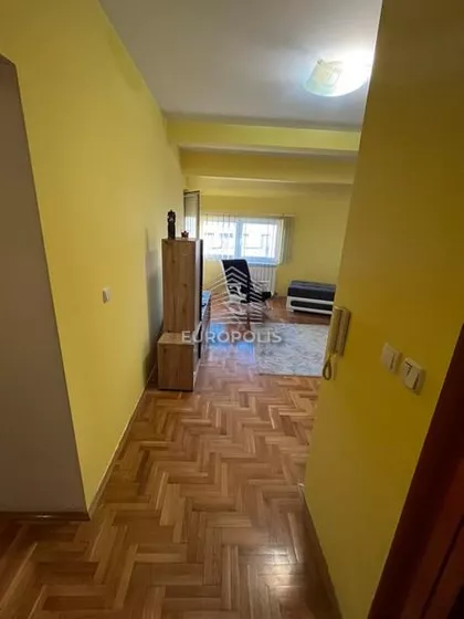 Miljana Miljanića | 4zida.rs