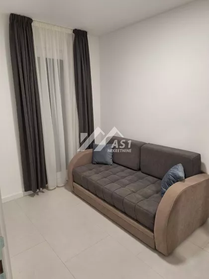 Cetinjska | 4zida.rs