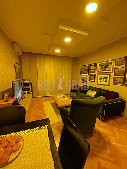 Salvadora Aljendea | 4zida.rs