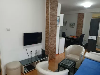 Episkopska 25 | 4zida.rs