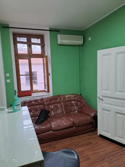 Trg Dr Zorana Đinđića 17 | 4zida.rs