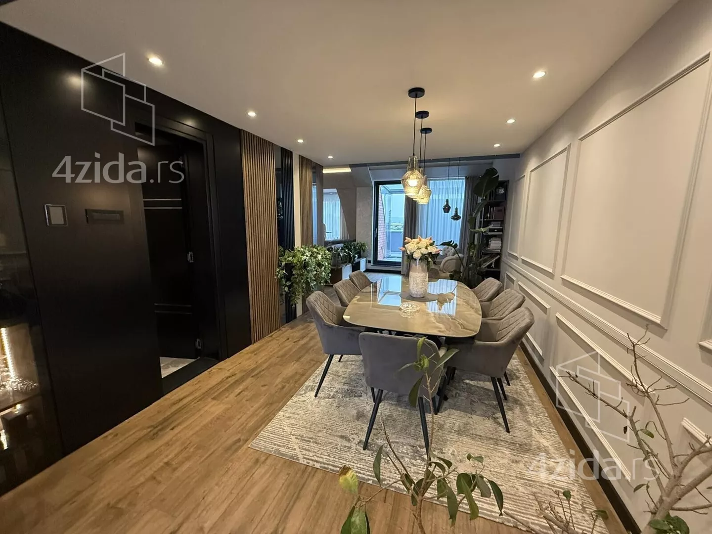 Četvorosoban stan | 4zida