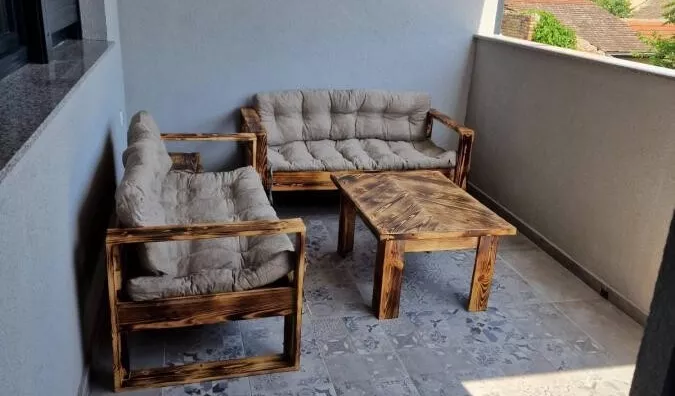 Petosoban stan | 4zida
