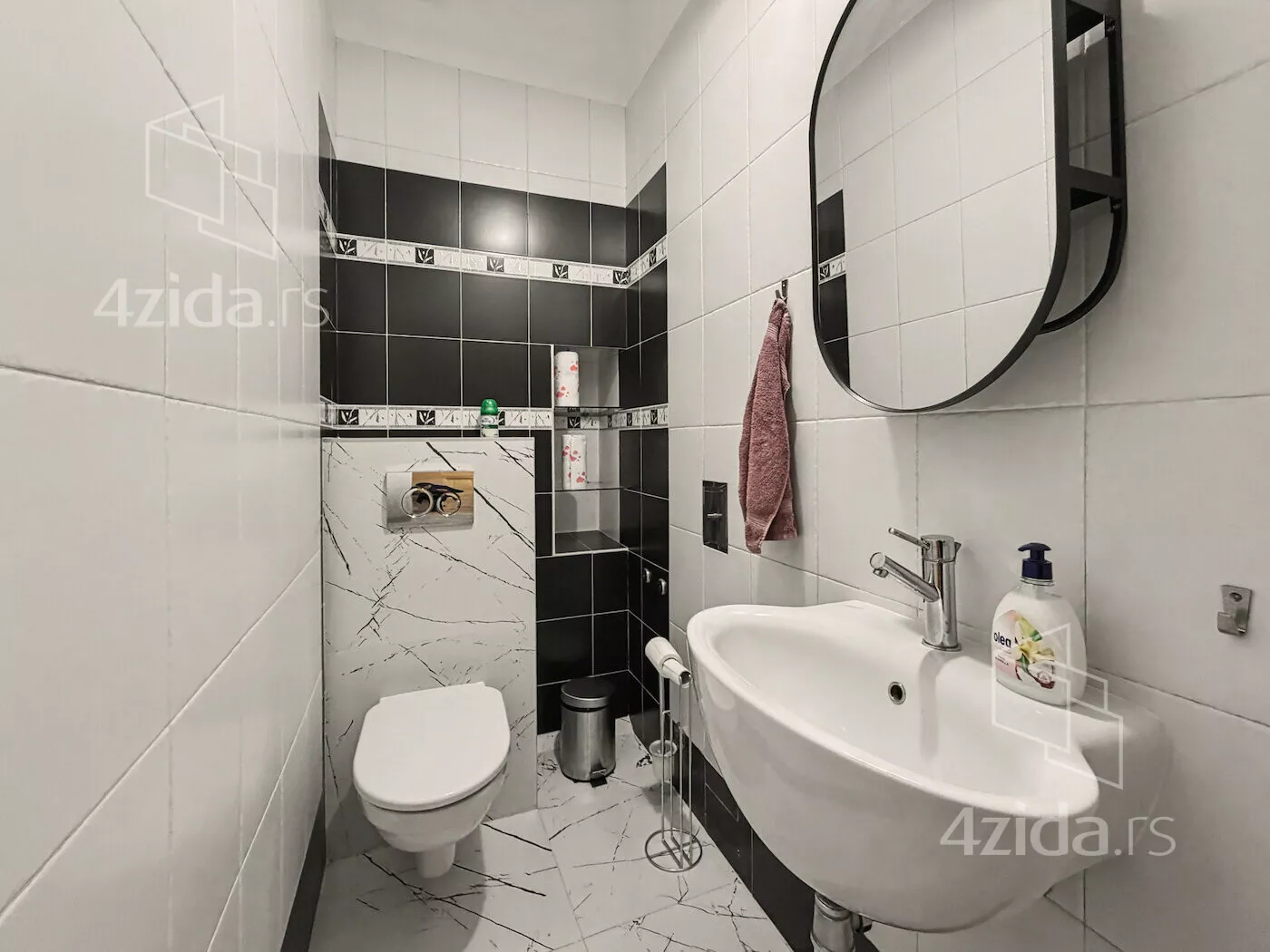 Troiposoban stan | 4zida