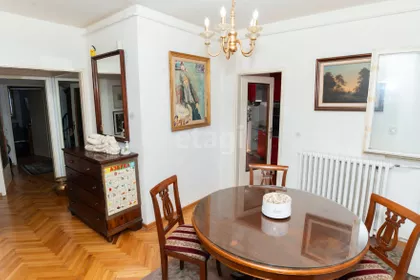 Vukov Spomenik | 4zida.rs