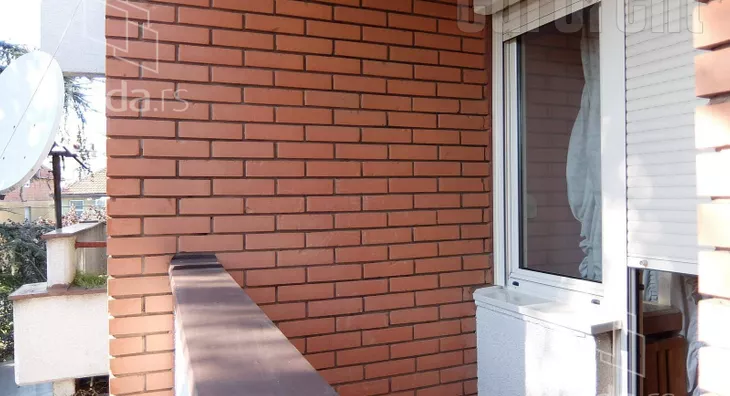 5-etažna kuća | 4zida