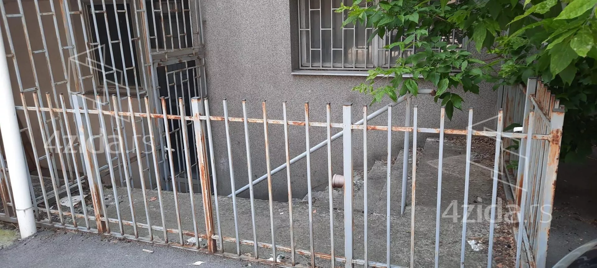 Garaža | 4zida