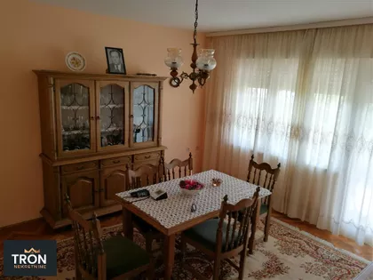 Nemanjina | 4zida.rs