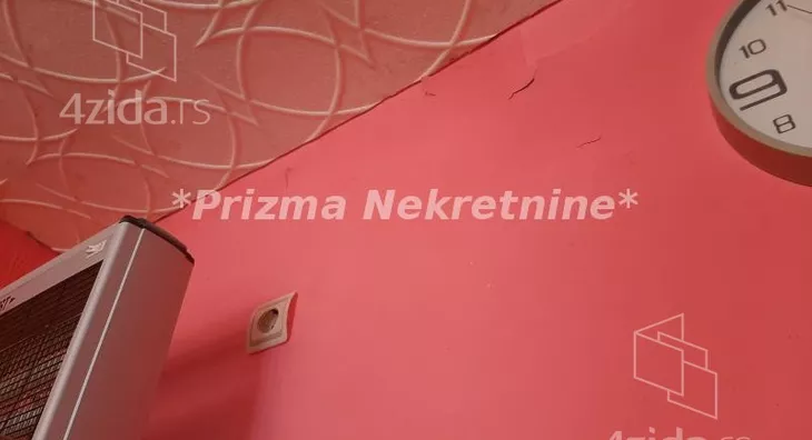 Lokal | 4zida