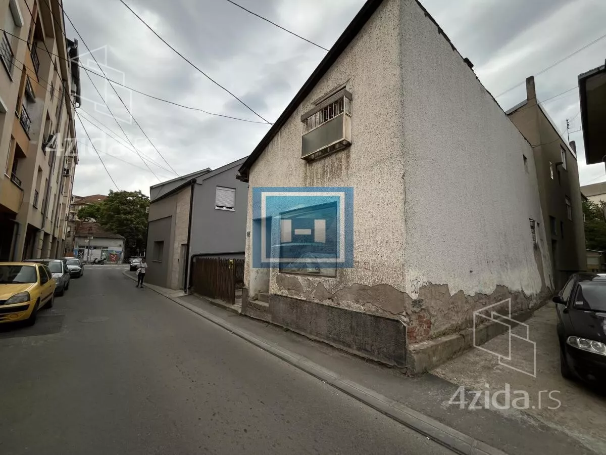 Kuća | 4zida