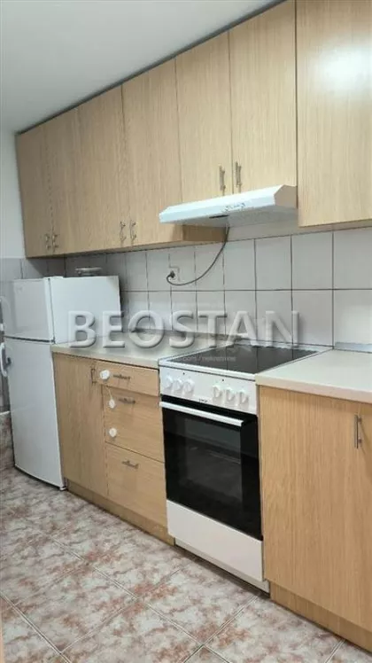 Tosin Bunar | 4zida.rs