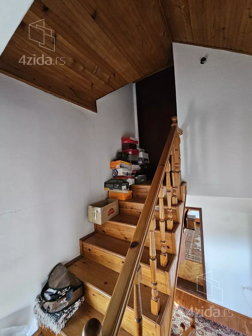 3-etažna kuća | 4zida