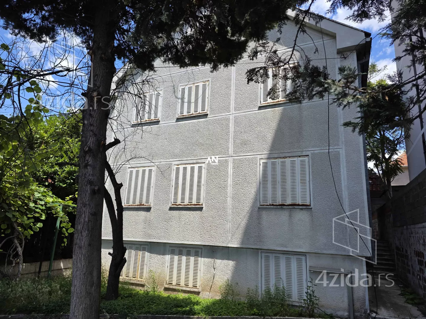 5-etažna kuća | 4zida