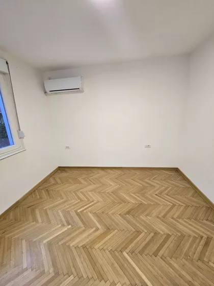 Danteova | 4zida.rs