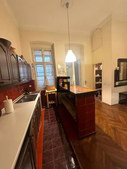 Knez Mihailova | 4zida.rs