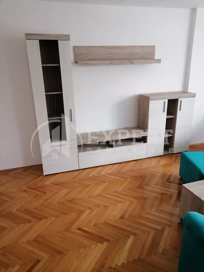 Bulevar Nemanjića | 4zida.rs