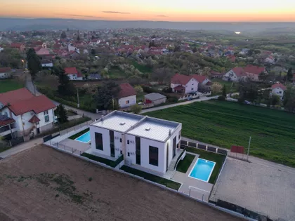 Braće Stošić 27 | 4zida.rs