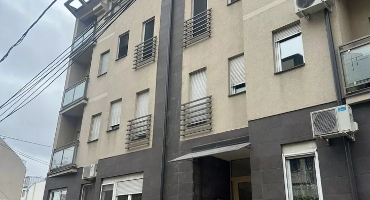 Garaža | 4zida