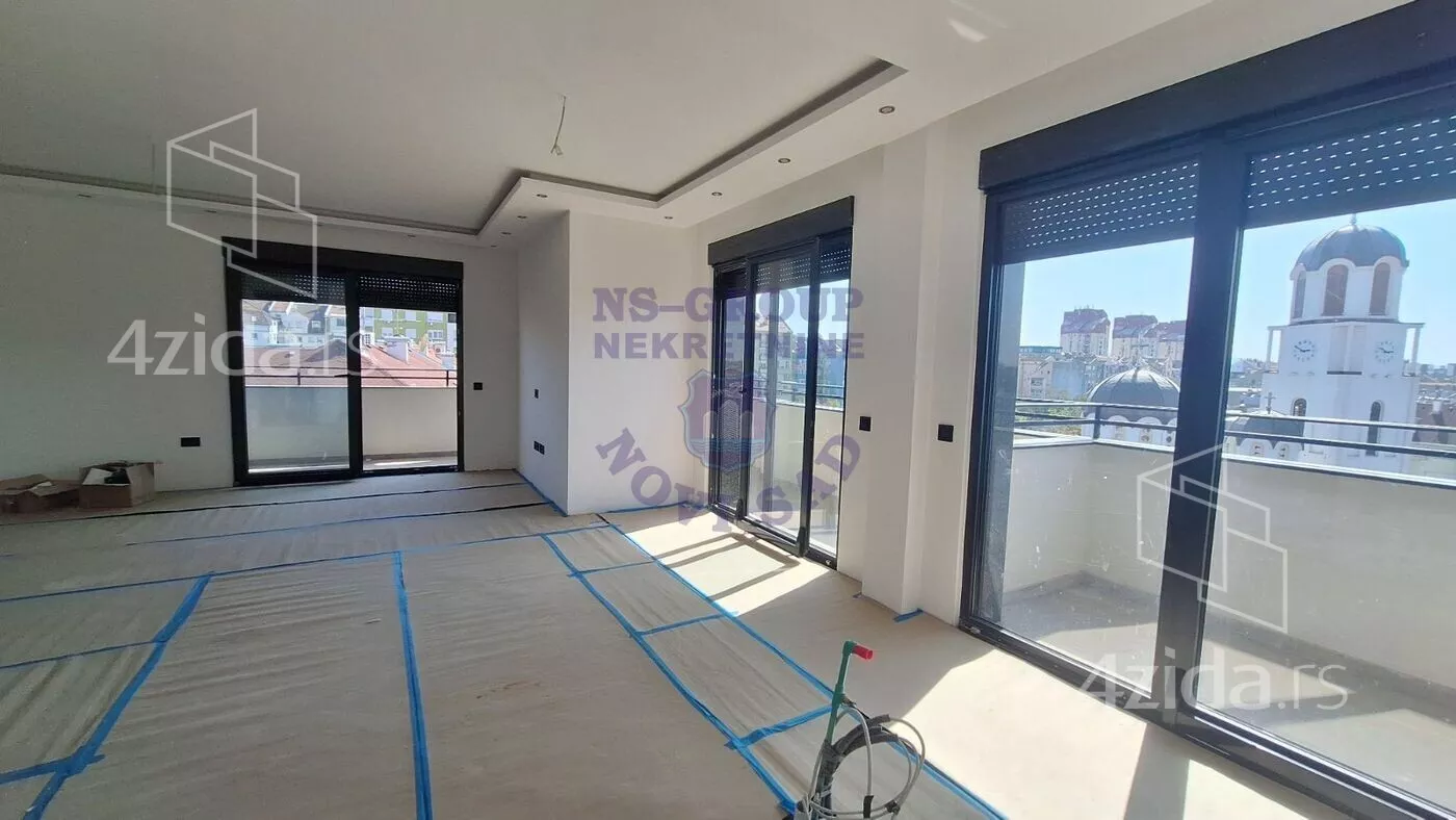 Petosoban stan | 4zida