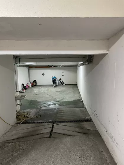 Sazonova | 4zida.rs