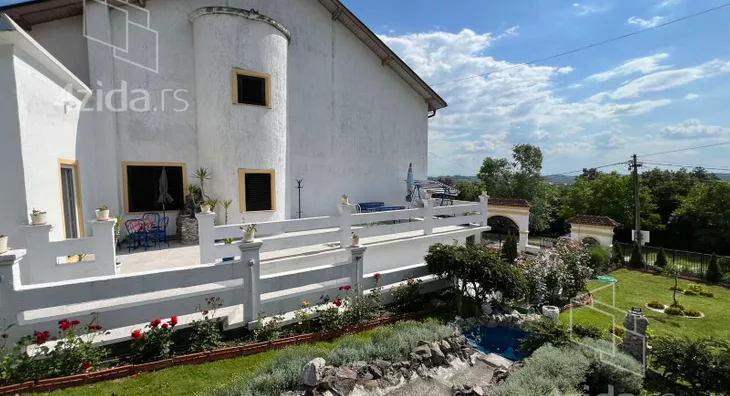 3-etažna kuća | 4zida