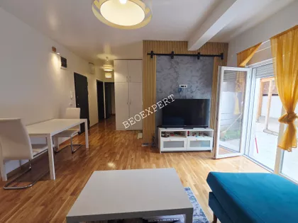 Slavujev Venac | 4zida.rs